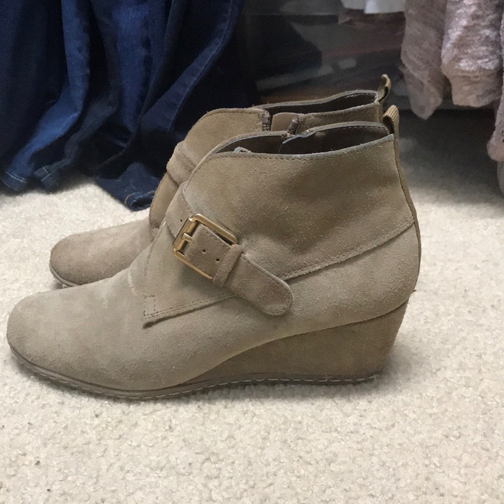 Booties (Suede!!!)